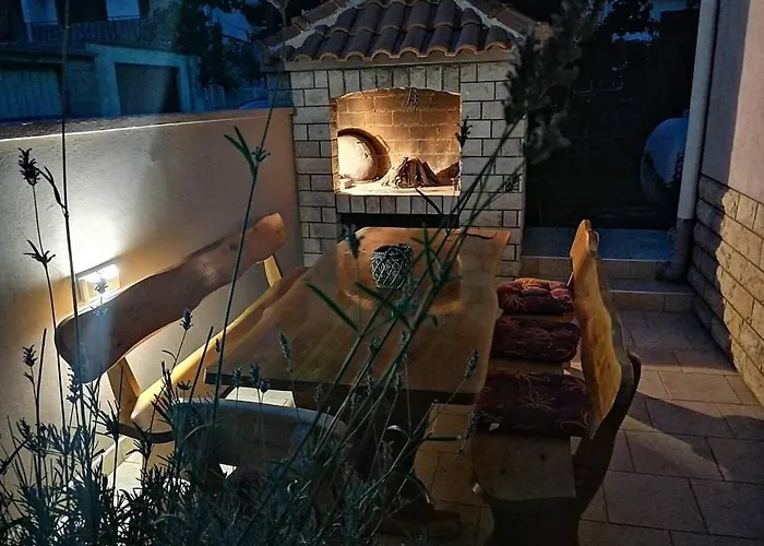 Lucija *